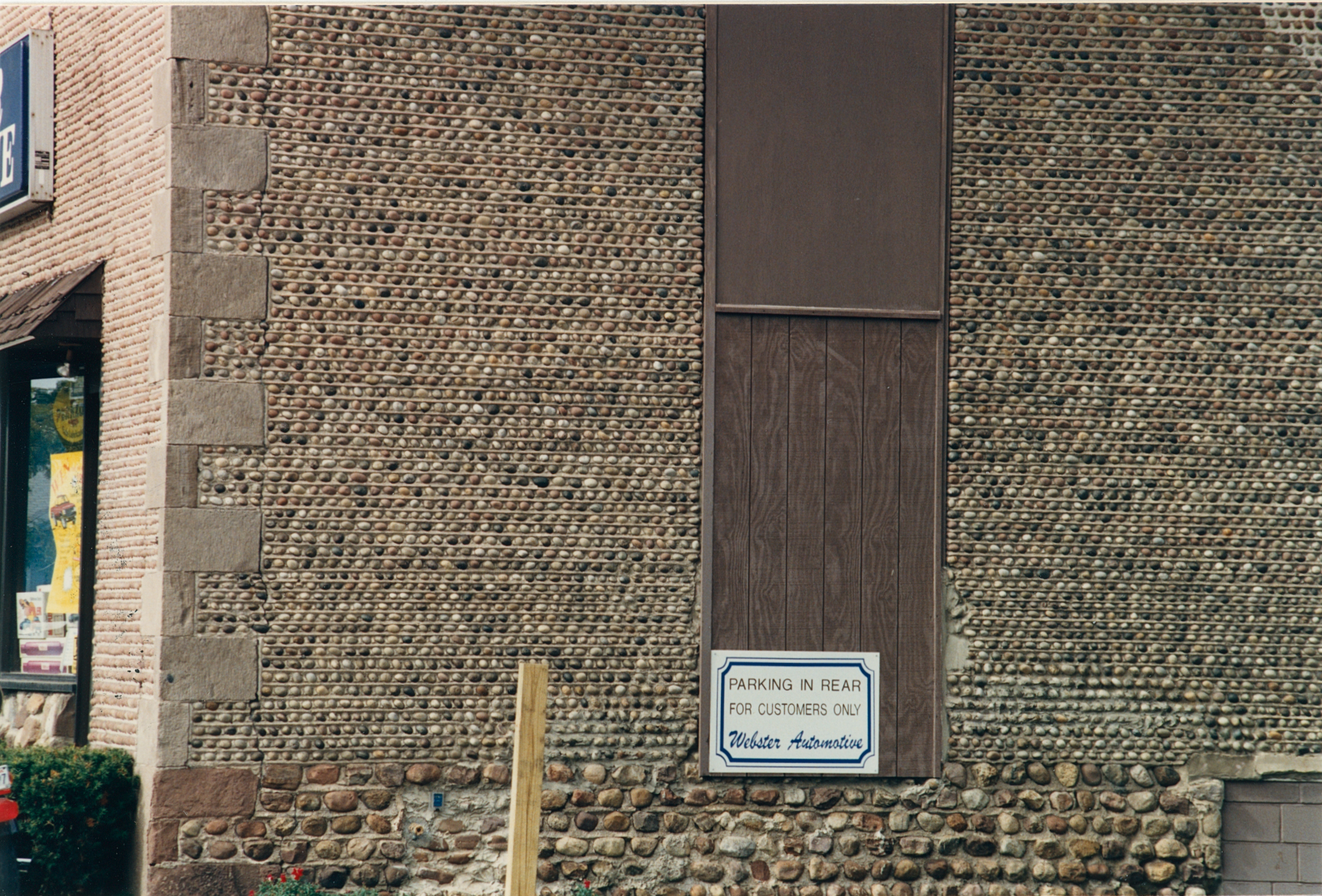 Web-2 109 W Main St 2